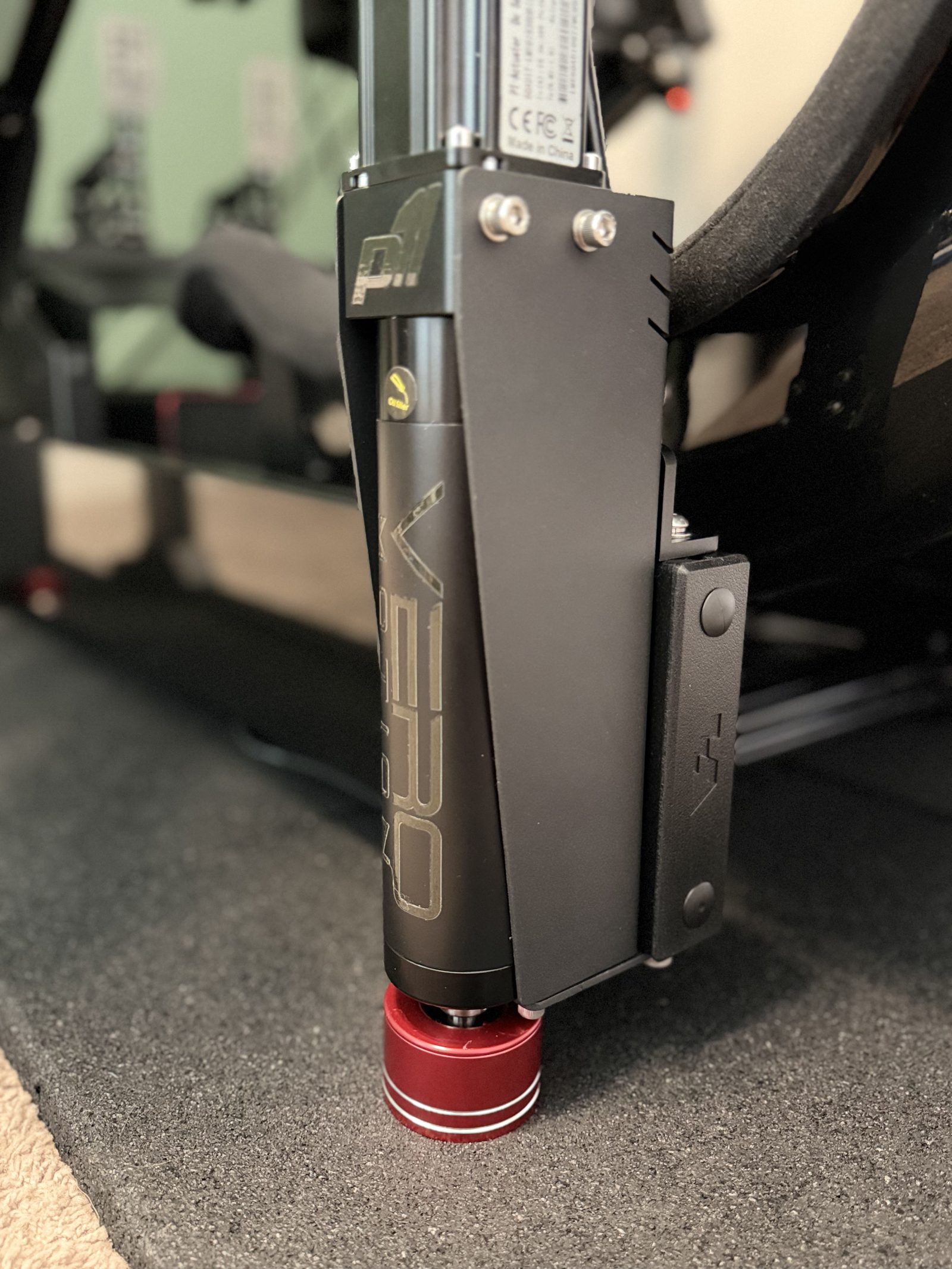 P1 Vero motion actuator mounted at the corner of the rig